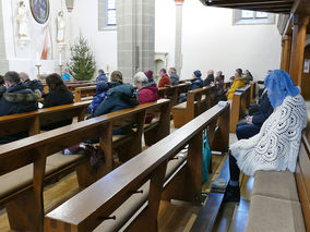 Der Heilige Nikolaus besuchte St. Crescentius (Foto: Karl-Franz Thiede)